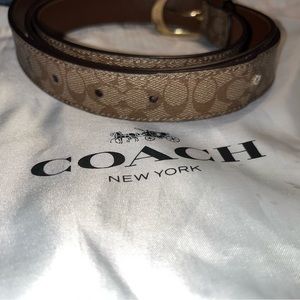 Coach Signature Logo Belt